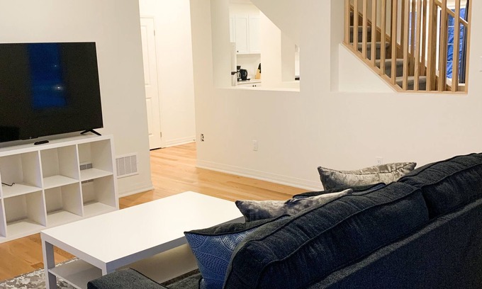 Bowmanville House | Brand New Townhouse in Bowmanville