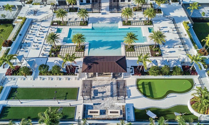 Redevelopment Area Condo | Brand New! Ultra Luxury