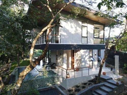 Santiago Villa | Brand New Villa in Playa Hermosa Santa Teresa