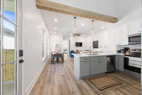 Youngsville House | Brand-New Youngsville Retreat - Near Sports Complex