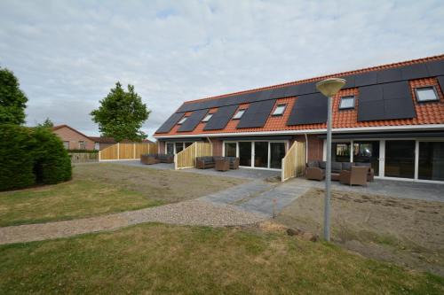Serooskerke House | Branding