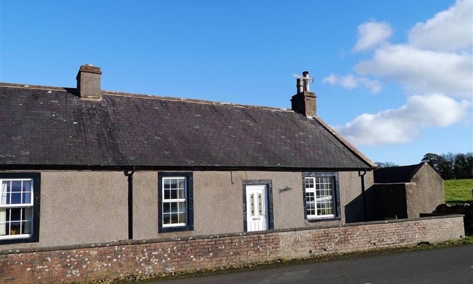 Kelton Cottage | Branta Cottage - a cottage that sleeps 4 guests in 2 bedrooms