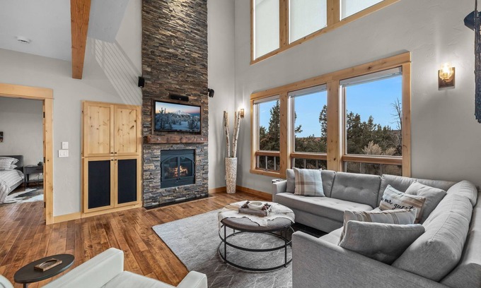 Powell Butte Cabin | Brasada Ranch Luxury Cabin - 3 Beds - Views