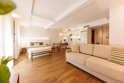 Barri Vell Apartment | Bravissimo Rei Martí, Studio in the Historic centre