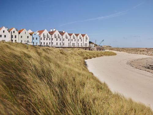 Alderney Hotel | Braye Beach Hotel, Alderney