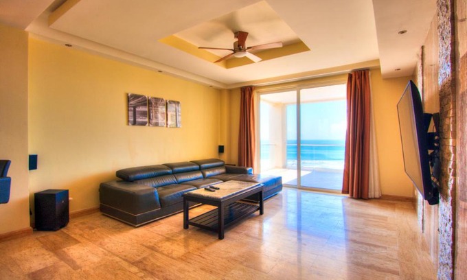 Barrio Los Faroles Apartment | Break Water Point Penthouse 7th Floor