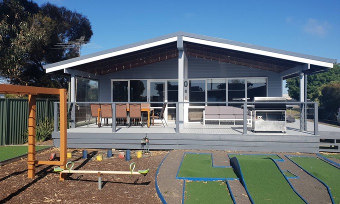 Indented Head House | Breakaway holiday house