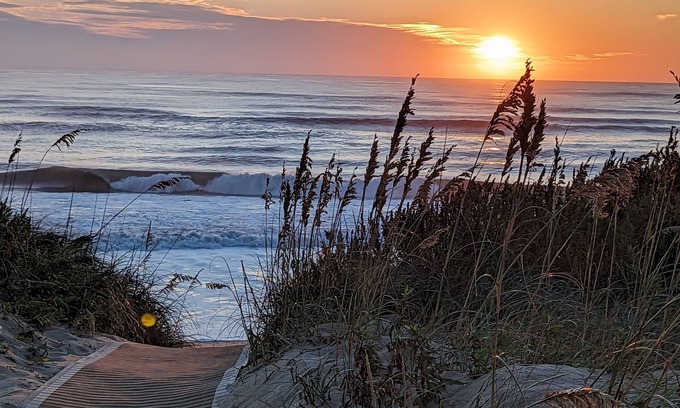 Kill Devil Hills Condo | Breakers 9 - Oceanfront