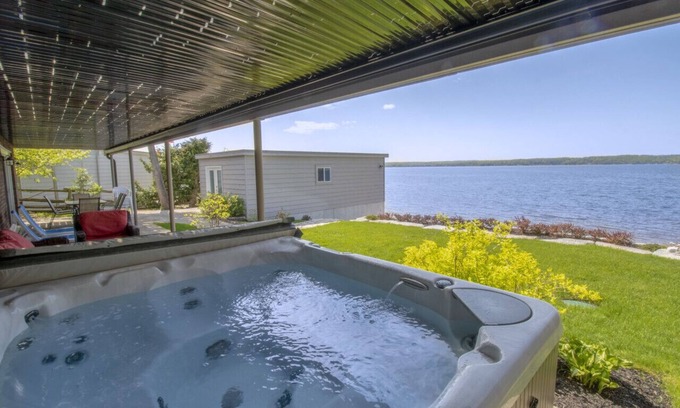 Tay House | Breathtaking 5 bedroom Waterfront Home With Hot Tub!