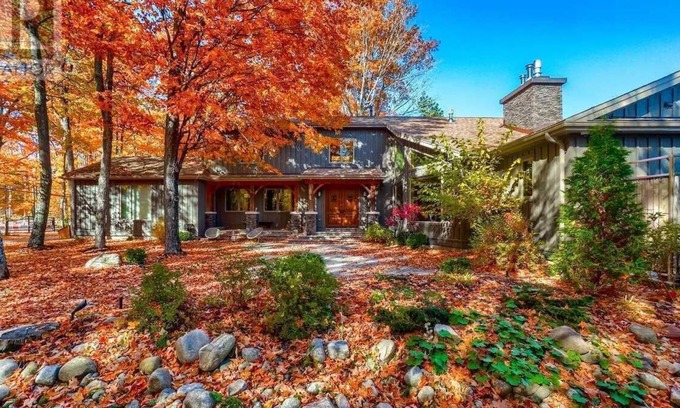 Tiny Cottage | Breathtaking Cottage Estate with Private Beach