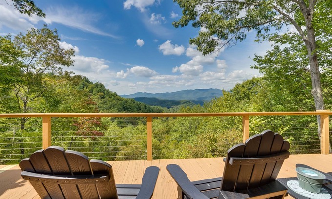 Marble House | Breathtaking Marble Home on 5-Acre Hillside!