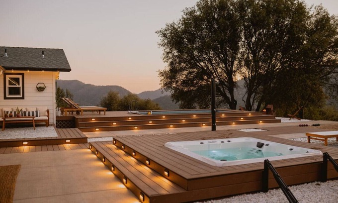 Ahwahnee Apartment | Breathtaking Views, Boho Chic Design by Casa Oso