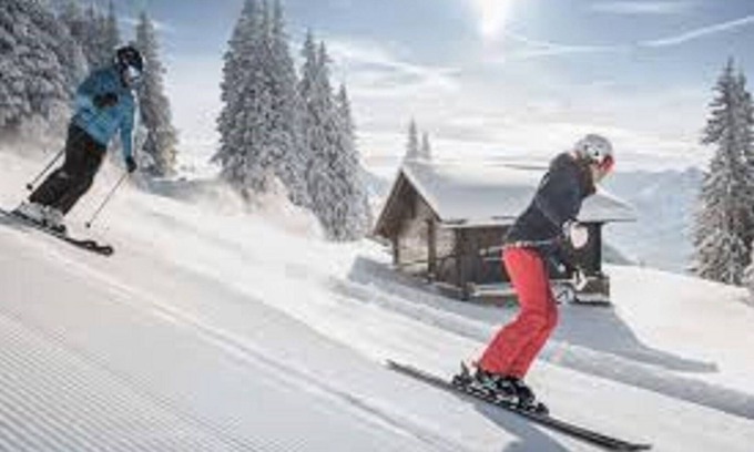 Lauenen Ski Chalet | BREATHTAKING VIEWS FROM THE STAND ALONE BUCOLIC/GSTAAD CHALET