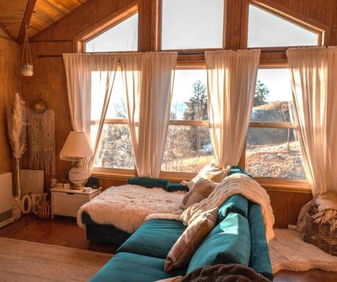 Como House | Breathtaking ViewsTwo Bedroom Cabin with Hot tub