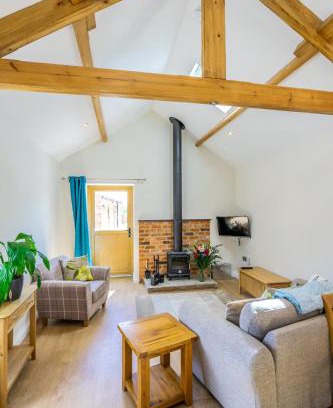 York House | Brecks Farm - The Parlour