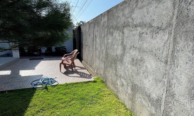 Kecamatan Labuapi Bed & Breakfast | Breeze Home BnB