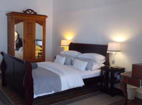 Kidd's Beach Bed & Breakfast | Breeze Inn Guesthouse