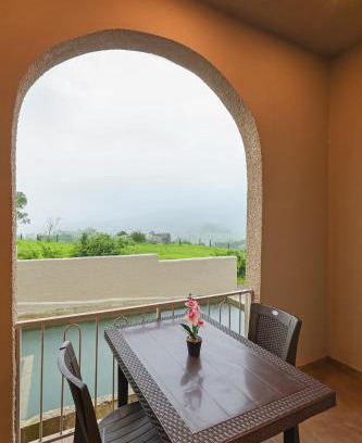 Panhala Hotel | Breeze Resort Panhala , Just 5 Minutes From Panhala!