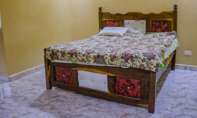 Lamin House | Breezy Bahama Bungalow