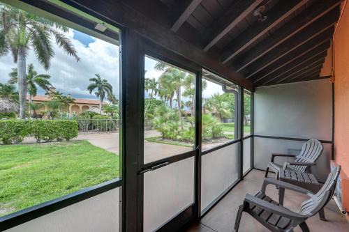 Naples Apartment | Breezy Naples Studio Condo with Screened Porch!