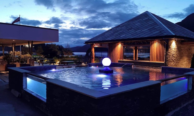 Svelgen Hotel | Bremanger Fjordhotell