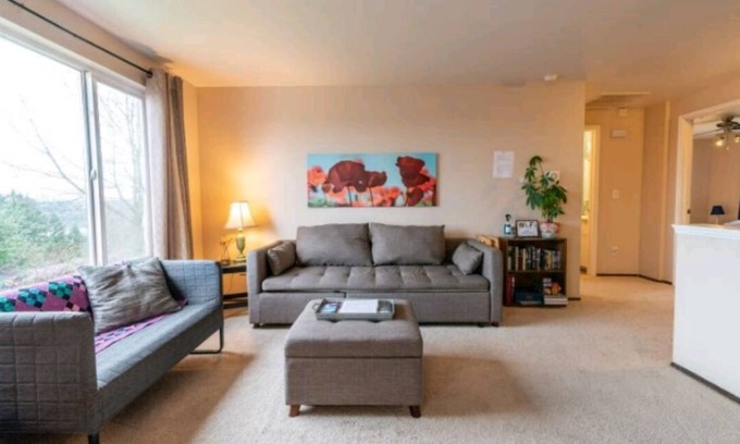 West Hills House | Bremerton charmer with a breathtaking view