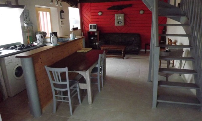 Ploezal House | Breton house 2 bedrooms bathroom/living room/kitchen