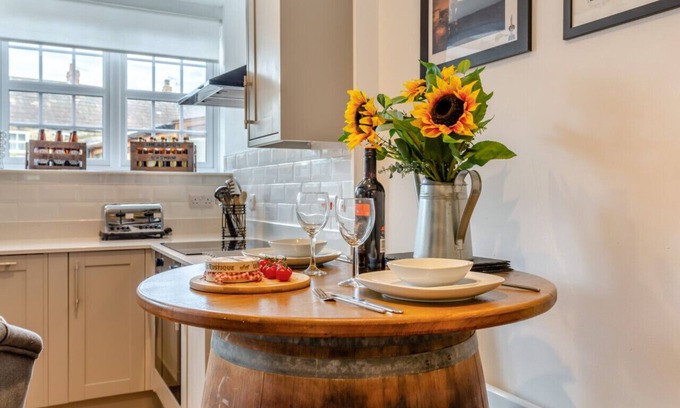 Masham Apartment | Brewers Den - One Bedroom Apartment, Sleeps 2