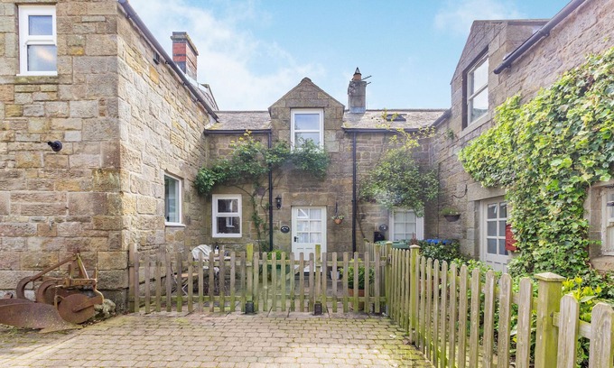 Edlingham Cottage | Briar Cottage