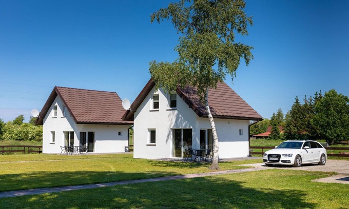 gmina Karnice House | Brick House in Lędzin near Dutch Windmill