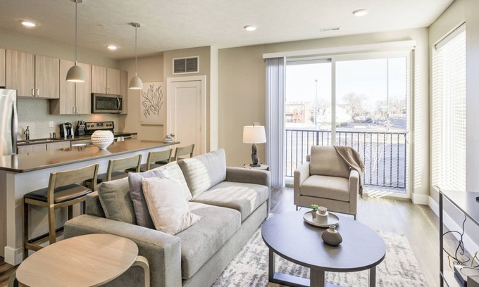 McKinney Apartment | Bridge At McKinney Apartments By Barsala