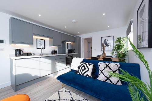 Shottery Apartment | Bridge House - 1-Bed with Sofabed