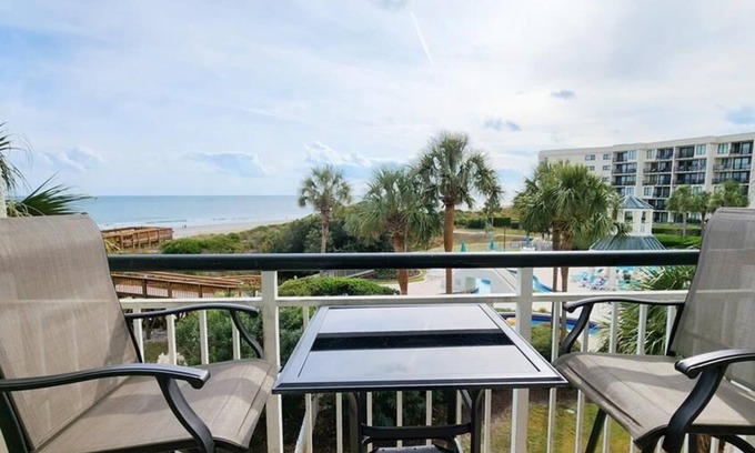 Litchfield by the Sea Condo | Bridgewater 208 - Gorgeous 1 bedroom with Oceanfront Balcony