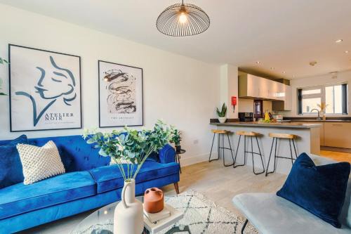 Stoke-on-Trent House | Bridgewater House by Truestays - NEW 3 Bedroom House in Stoke-on-Trent