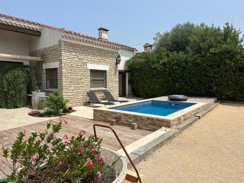 Le Liouquet House | Brigantine 3