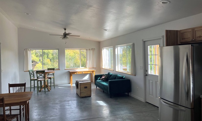 Hotchkiss House | Bright 2-bedroom house in quiet family neighborhood with views of Mount Lamborn