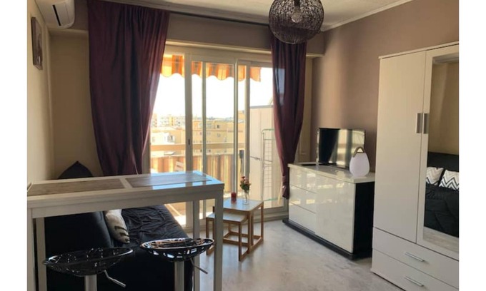 Saint-Roch Apartment | Bright air-conditioned studio in the heart of Nice's St Roch district