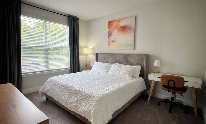 Waldorf Apartment | Bright, Airy & Modern 1BR with King Bed & Free Parking