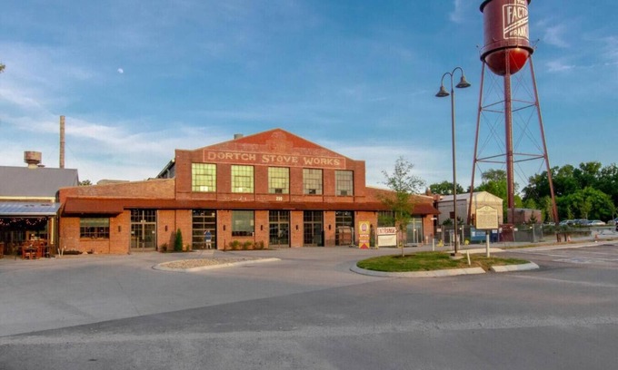 Franklin Apartment | Bright And Airy-Historic Franklin Quadplex