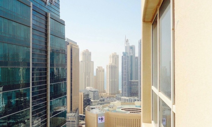 Jumeirah Lake Towers Apartment | Bright and cozy One bedroom flat in JLT
