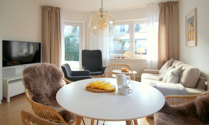 Zingst Apartment | Bright and friendly furnished apartment in a central and quiet location! -
