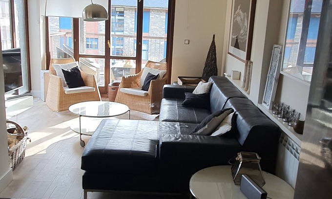 Panticosa Apartment | Bright and modern, 3 bed 2 bath, pool, terraces and great views. WIFI