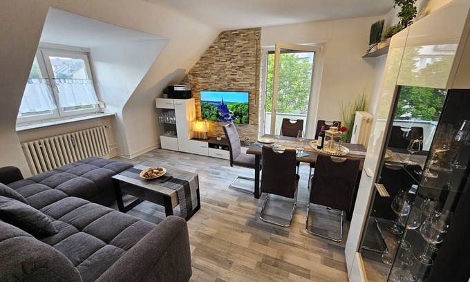 Wesertor Apartment | Bright and modern apartment in the attic very close to the centre and university