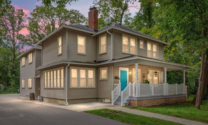 Ypsilanti Apartment | Bright And Newly Remodeled Apartment Near Emu 1 2 Bedroom Apts