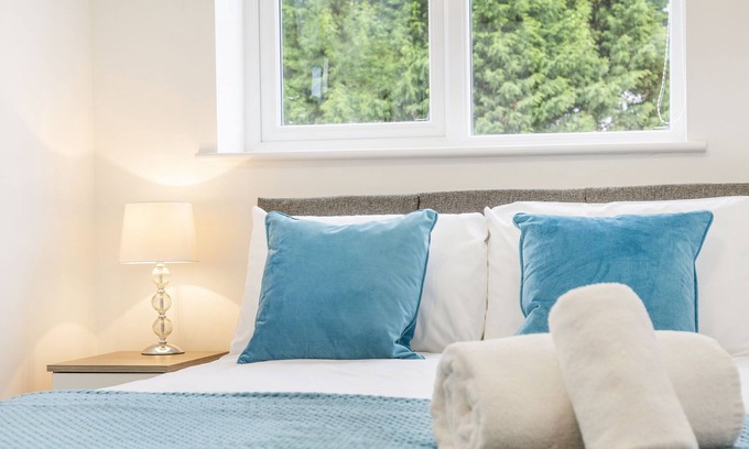 Filton House | Bright and spacious Aviator House in Filton, Bristol