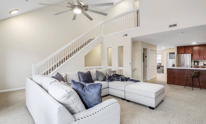 Midtown House | Bright and spacious centrally located townhouse