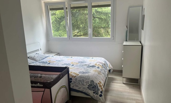 Villiers-le-Bel Apartment | Bright apartment near Paris