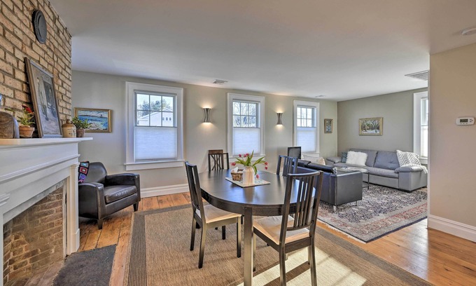 Greenport Apartment | Bright Apartment - 1/2 Mi to Greenport Harbor!