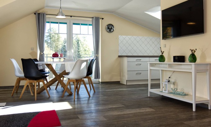Burg-Dorf Apartment | Bright apartment with balcony, centrally located