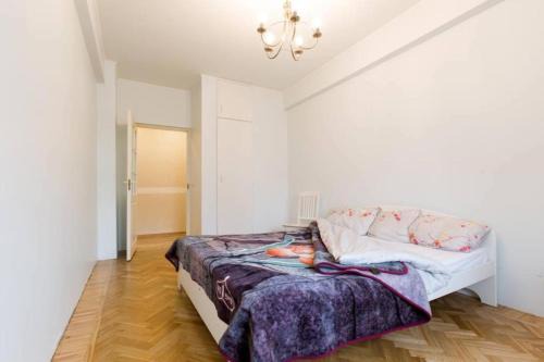 Kesklinn Apartment | Bright Apartment near Bus Statioon